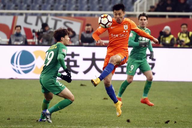  欧塞尔进攻端全面开花多点爆破击溃对手防线