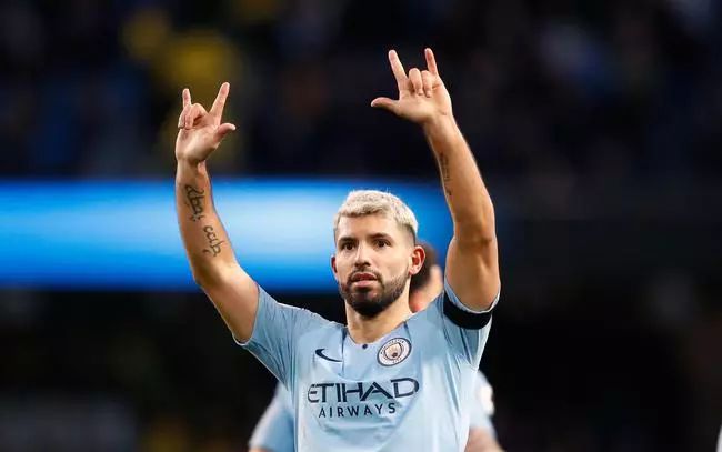  曼城锋线发威三球大胜，英超领头羊位置稳固如磐石